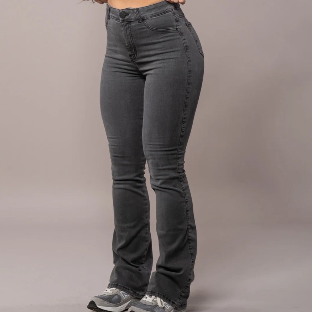 FITJEANS Gray Flare Wide Leg Denim